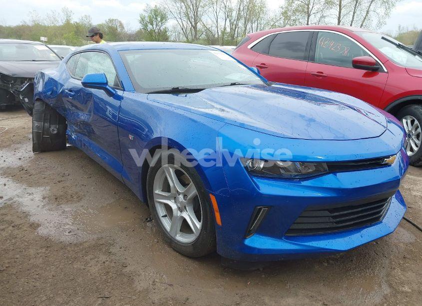 2018 Chevrolet Camaro 1LS (VIN 1G1FA1RS6J0157186) main photo