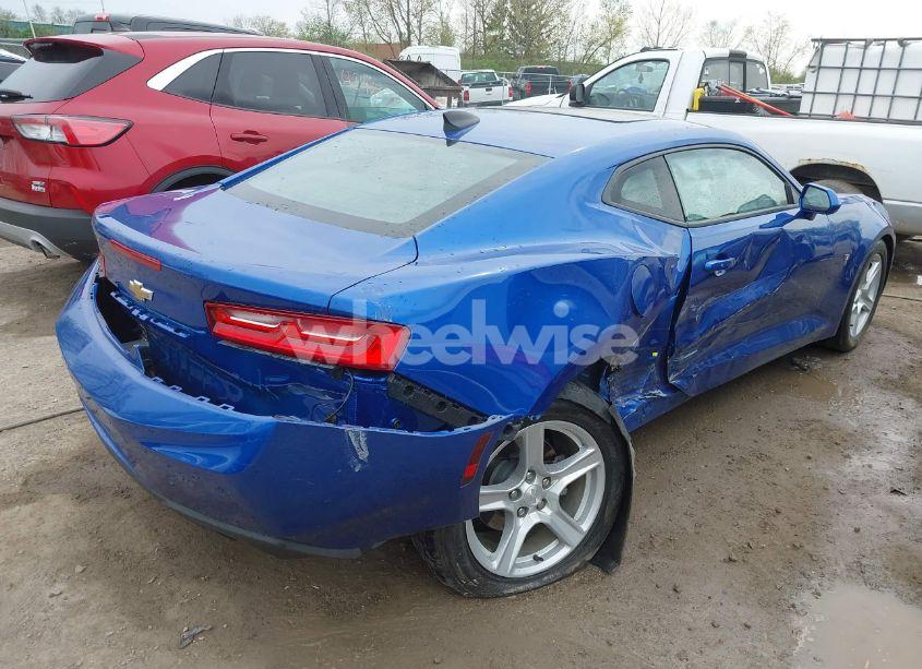 Photo 4 of 2018 Chevrolet Camaro 1LS (VIN 1G1FA1RS6J0157186)