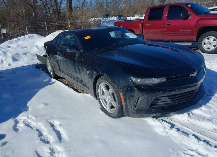 2017 Chevrolet Camaro 1LT (VIN 1G1FA1RX0H0149607) main photo