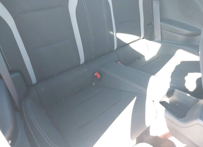 Photo 8 of 2017 Chevrolet Camaro 1LT (VIN 1G1FA1RX0H0149607)