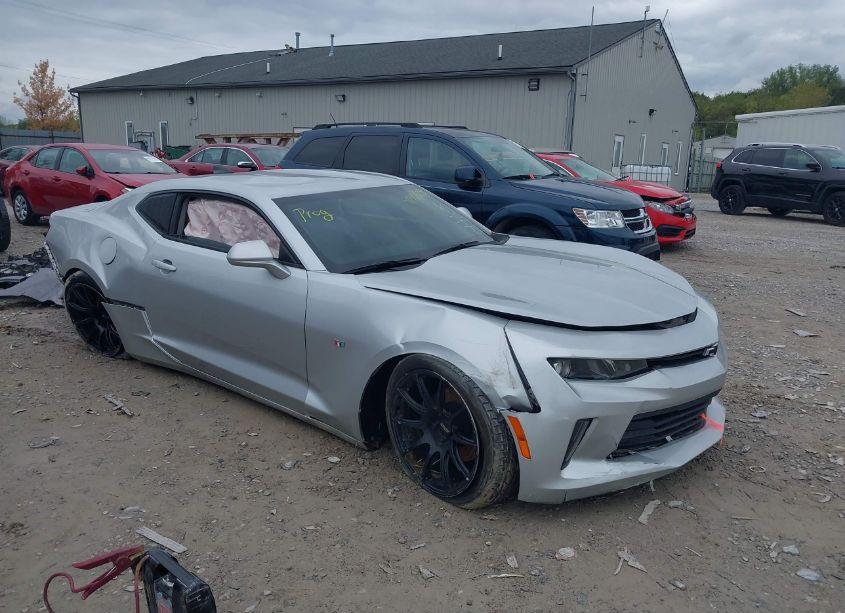 2018 Chevrolet Camaro 1LS (VIN 1G1FA1RX1J0144695) main photo