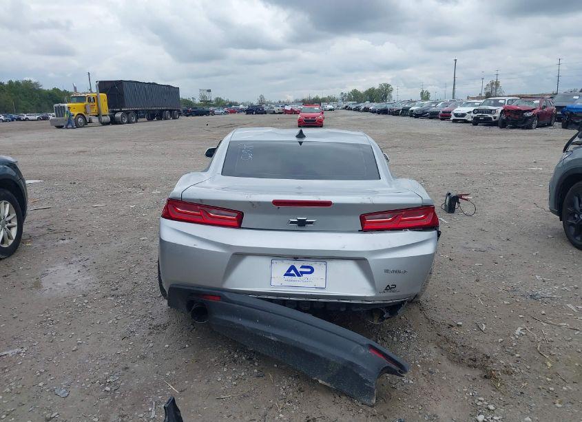 Photo 16 of 2018 Chevrolet Camaro 1LS (VIN 1G1FA1RX1J0144695)