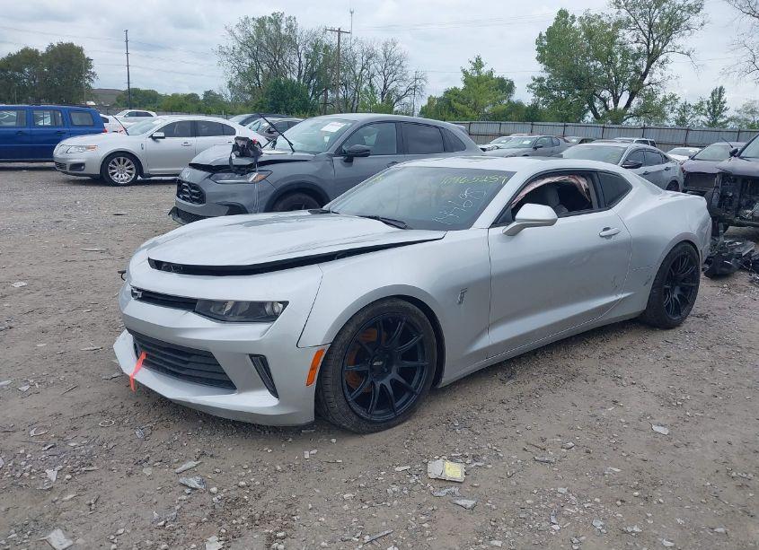Photo 2 of 2018 Chevrolet Camaro 1LS (VIN 1G1FA1RX1J0144695)