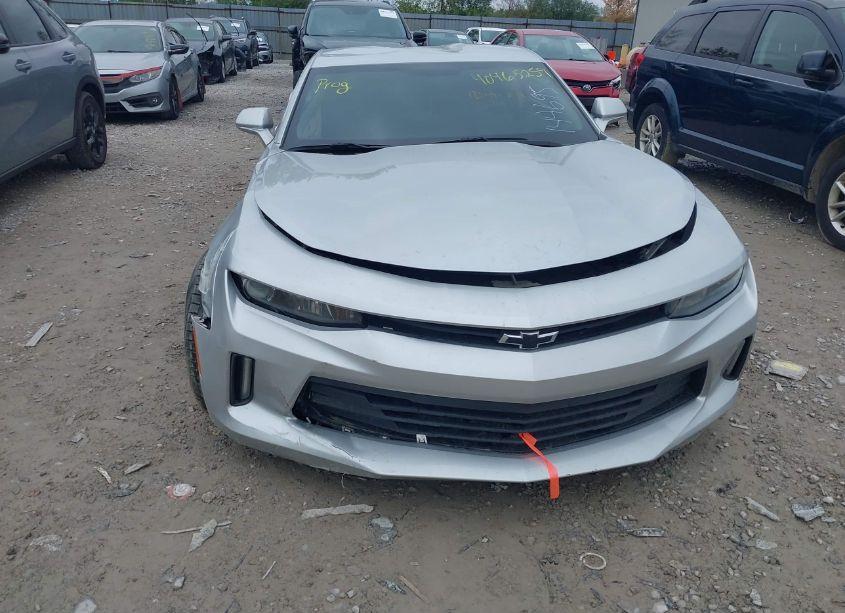 Photo 6 of 2018 Chevrolet Camaro 1LS (VIN 1G1FA1RX1J0144695)