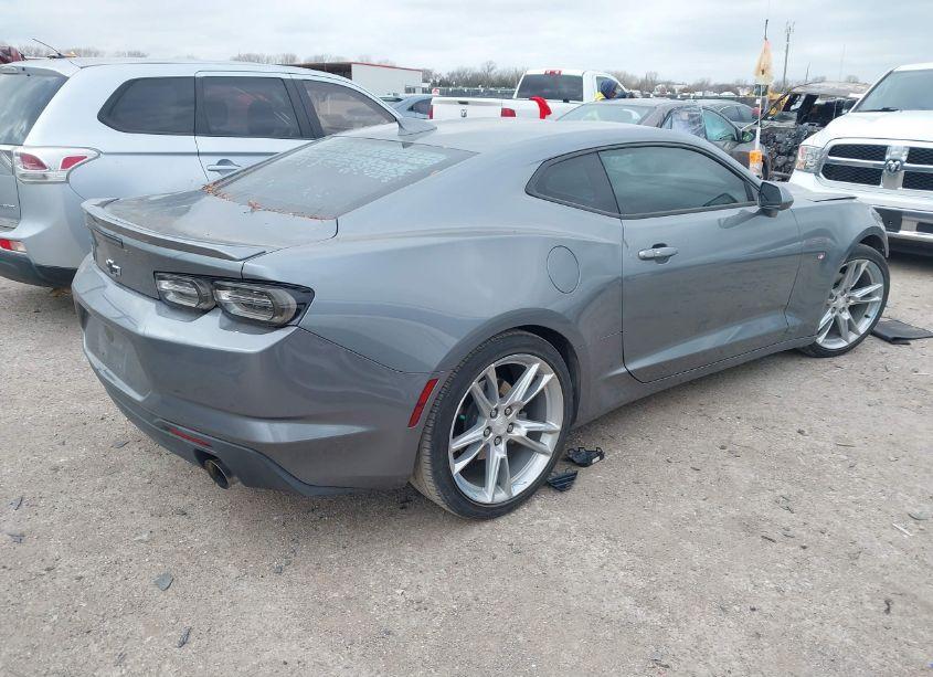 Photo 4 of 2020 Chevrolet Camaro (VIN 1G1FA1RX3L0104301)