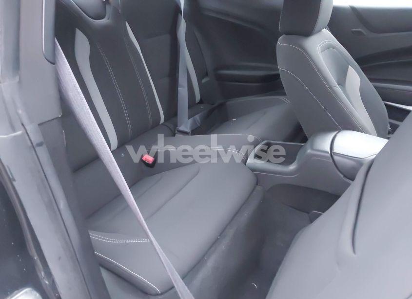 Photo 8 of 2016 Chevrolet Camaro 1LT (VIN 1G1FA1RX4G0182642)