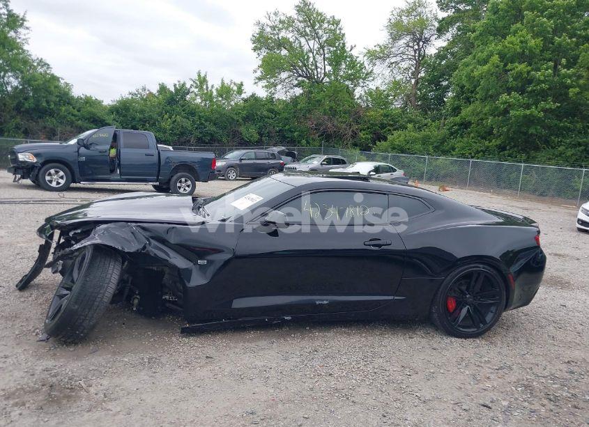 Photo 15 of 2017 Chevrolet Camaro 1LT (VIN 1G1FA1RX6H0102257)