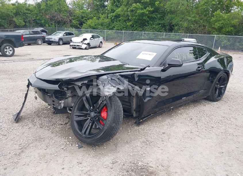 Photo 2 of 2017 Chevrolet Camaro 1LT (VIN 1G1FA1RX6H0102257)