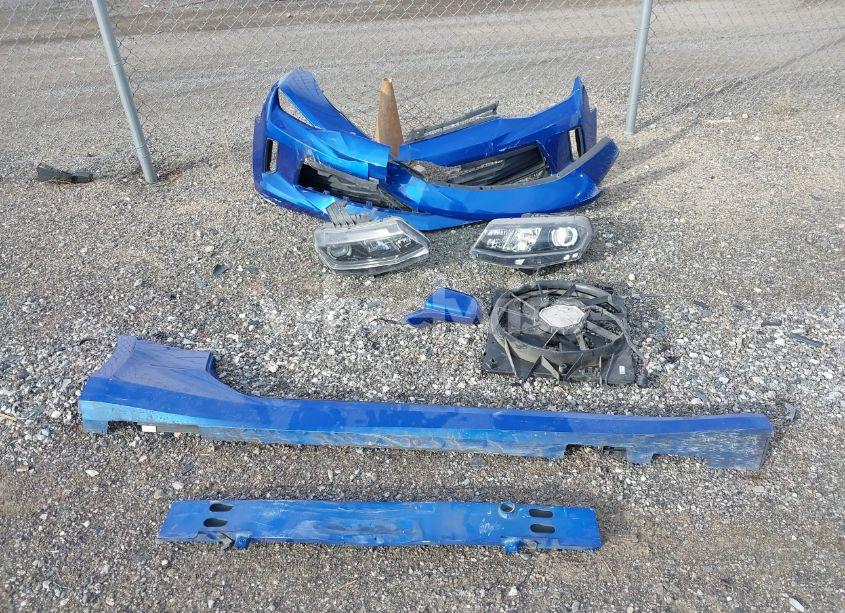 Photo 12 of 2017 Chevrolet Camaro 1LS (VIN 1G1FA1RX6H0180599)