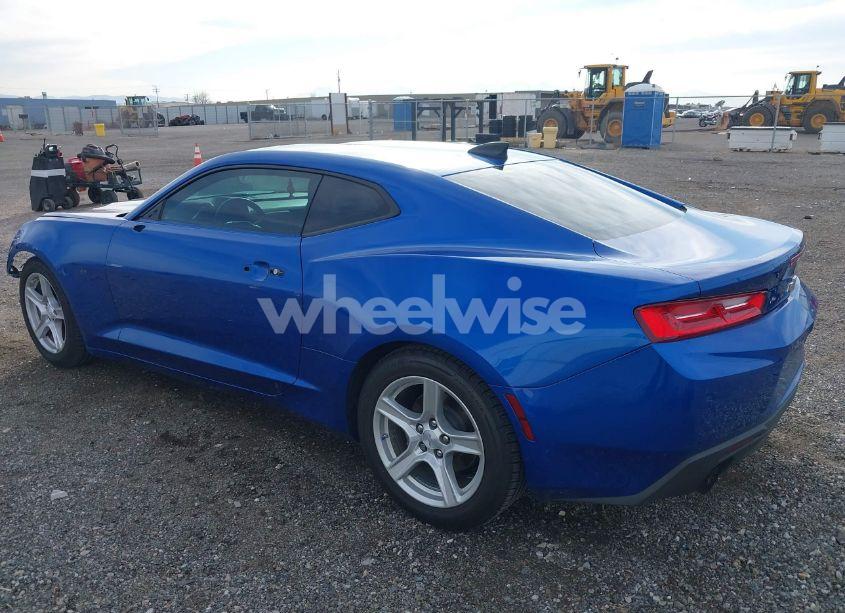 Photo 3 of 2017 Chevrolet Camaro 1LS (VIN 1G1FA1RX6H0180599)