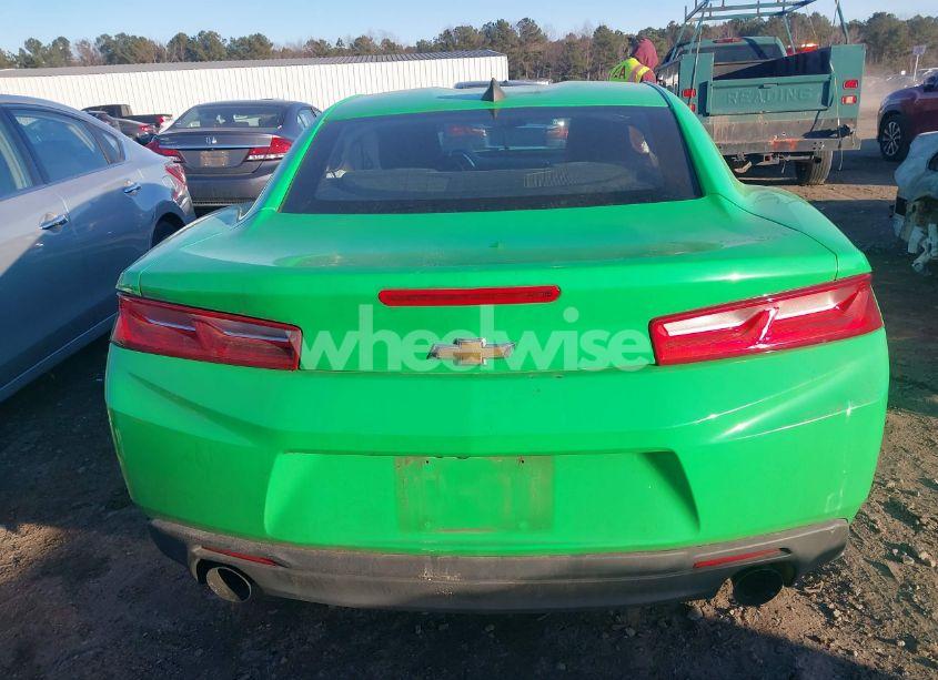 Photo 16 of 2017 Chevrolet Camaro 1LS (VIN 1G1FA1RX7H0203954)