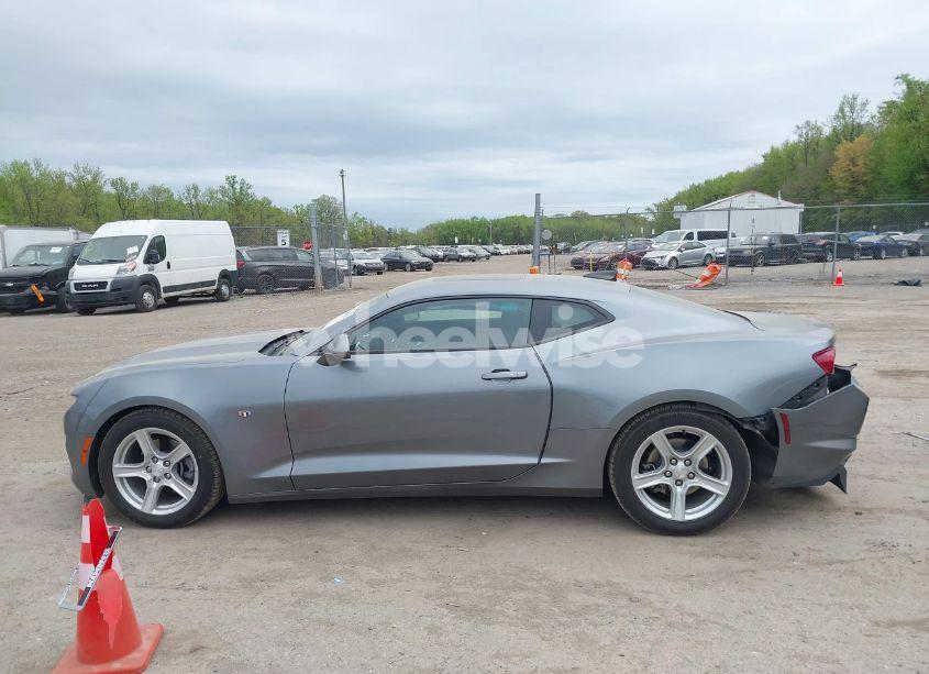 Photo 14 of 2020 Chevrolet Camaro RWD 1LT (VIN 1G1FA1RX8L0106464)