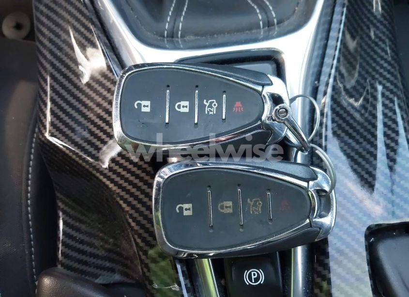 Photo 11 of 2017 Chevrolet Camaro 1LT (VIN 1G1FA1RX9H0125046)