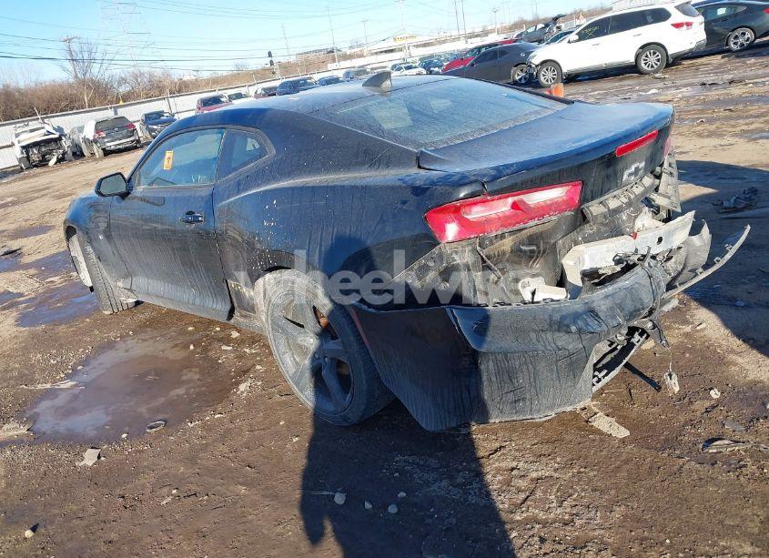 Photo 3 of 2017 Chevrolet Camaro 1LS (VIN 1G1FA1RX9H0204734)