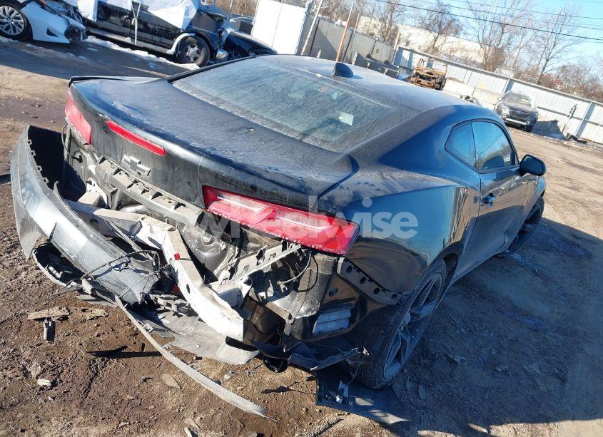 Photo 4 of 2017 Chevrolet Camaro 1LS (VIN 1G1FA1RX9H0204734)