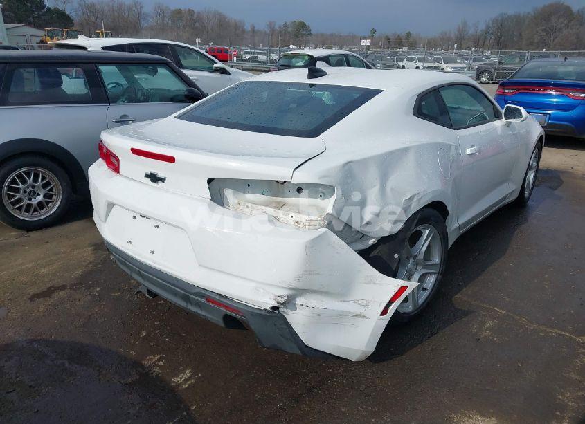 Photo 4 of 2021 Chevrolet Camaro RWD 1LT (VIN 1G1FA1RXXM0131688)