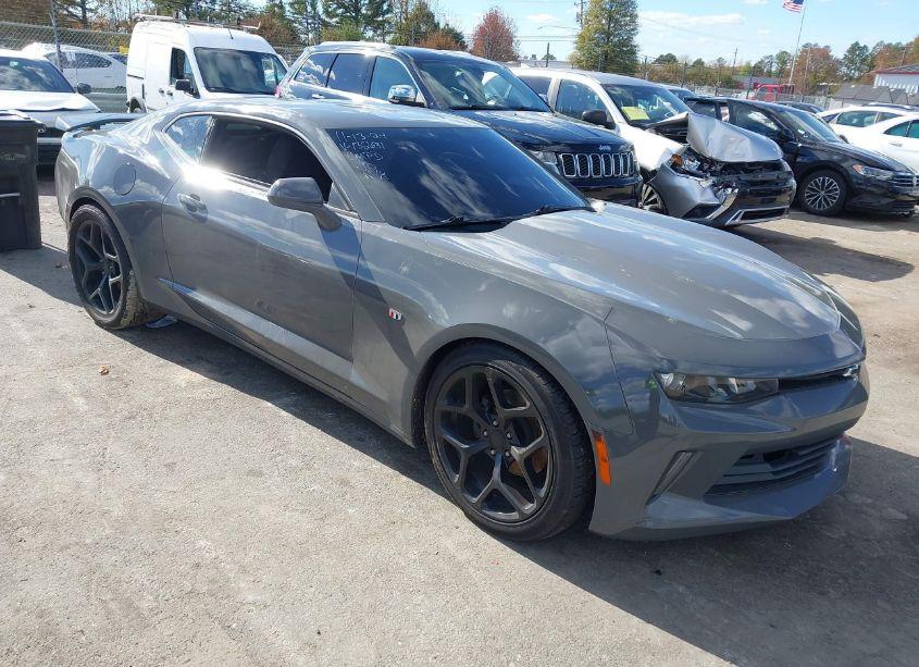 2016 Chevrolet Camaro 1LT (VIN 1G1FB1RS0G0132631) main photo