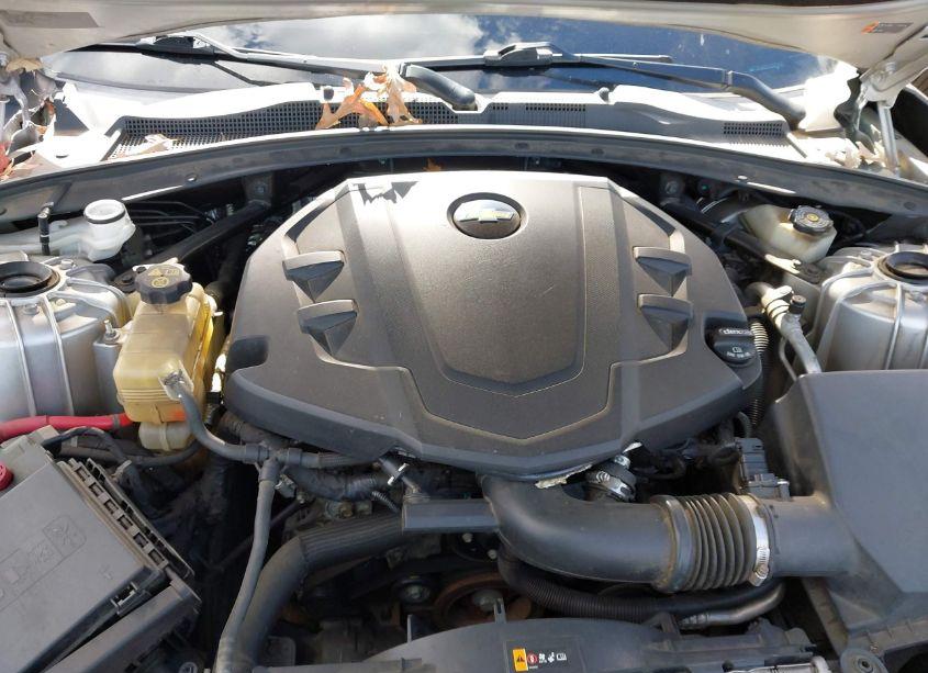 Photo 10 of 2016 Chevrolet Camaro 1LT (VIN 1G1FB1RS0G0132631)