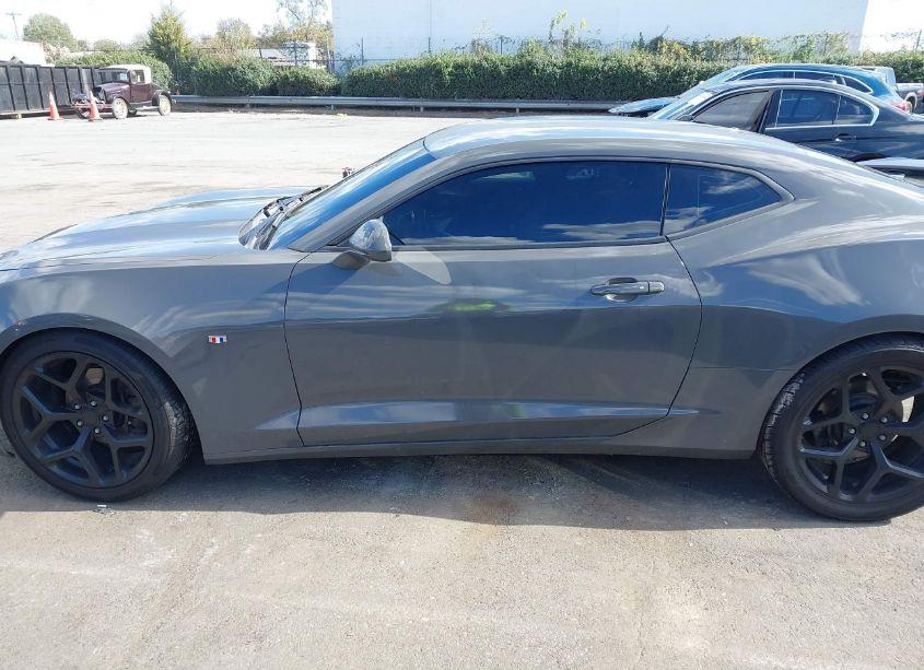 Photo 14 of 2016 Chevrolet Camaro 1LT (VIN 1G1FB1RS0G0132631)