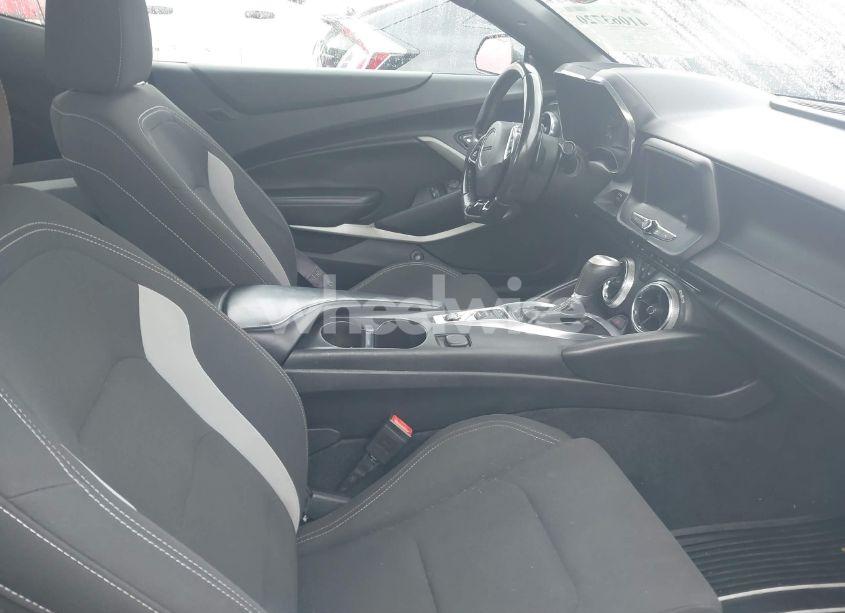 Photo 5 of 2016 Chevrolet Camaro 1LT (VIN 1G1FB1RS0G0152815)
