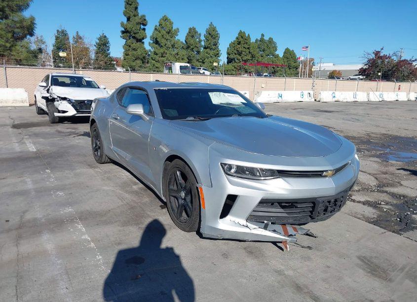 2016 Chevrolet Camaro 1LT (VIN 1G1FB1RS0G0159358) main photo