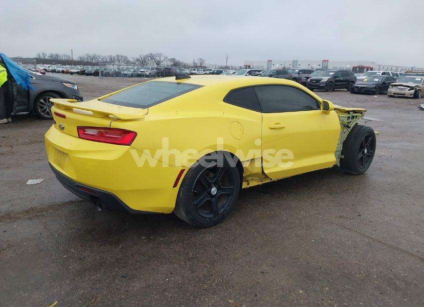 Photo 4 of 2017 Chevrolet Camaro 1LT (VIN 1G1FB1RS0H0170295)