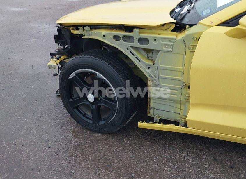 Photo 6 of 2017 Chevrolet Camaro 1LT (VIN 1G1FB1RS0H0170295)