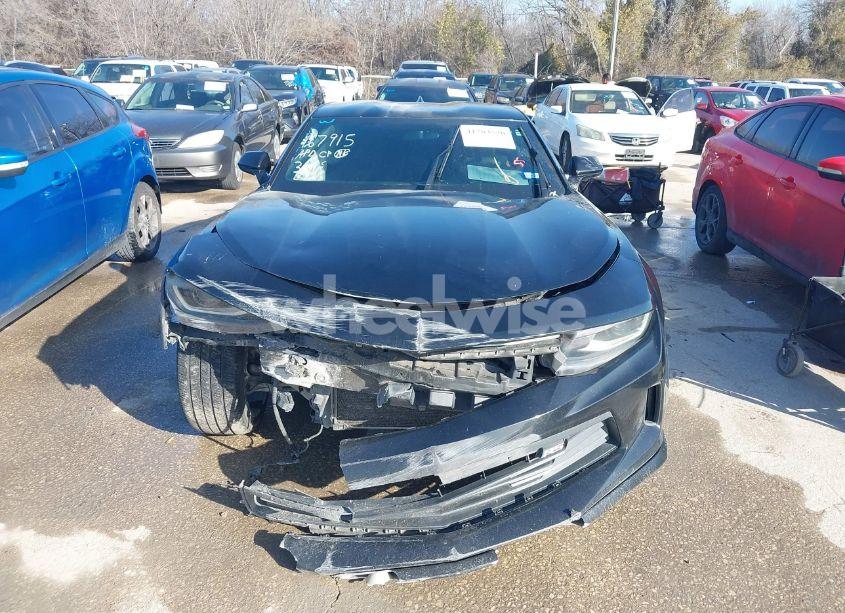 Photo 13 of 2017 Chevrolet Camaro 1LT (VIN 1G1FB1RS0H0179160)