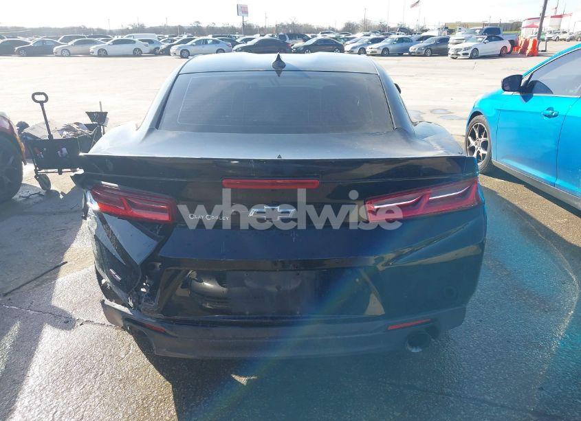 Photo 17 of 2017 Chevrolet Camaro 1LT (VIN 1G1FB1RS0H0179160)