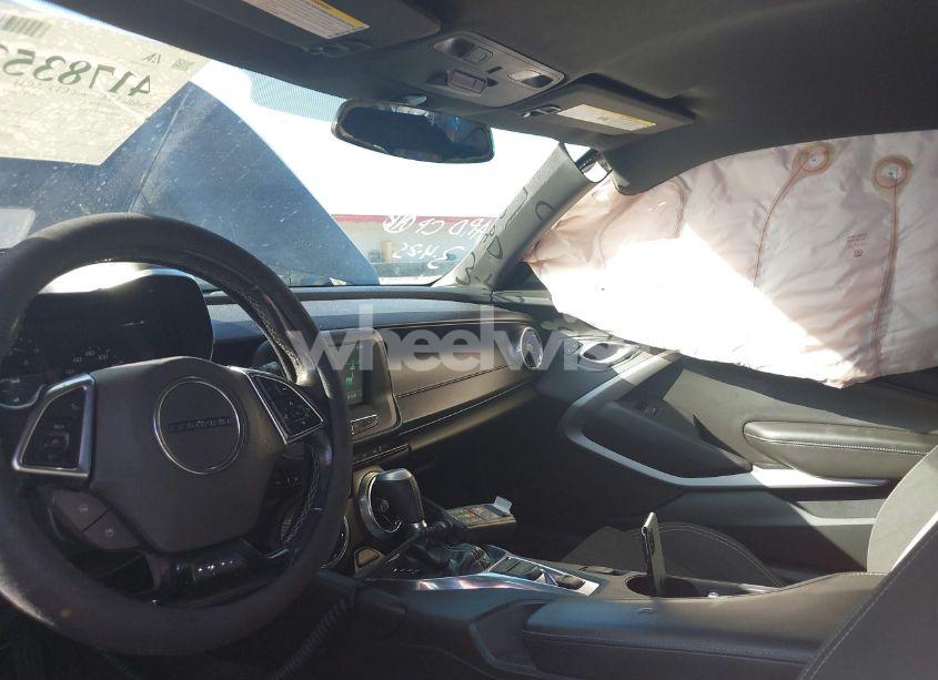 Photo 18 of 2017 Chevrolet Camaro 1LT (VIN 1G1FB1RS0H0179160)