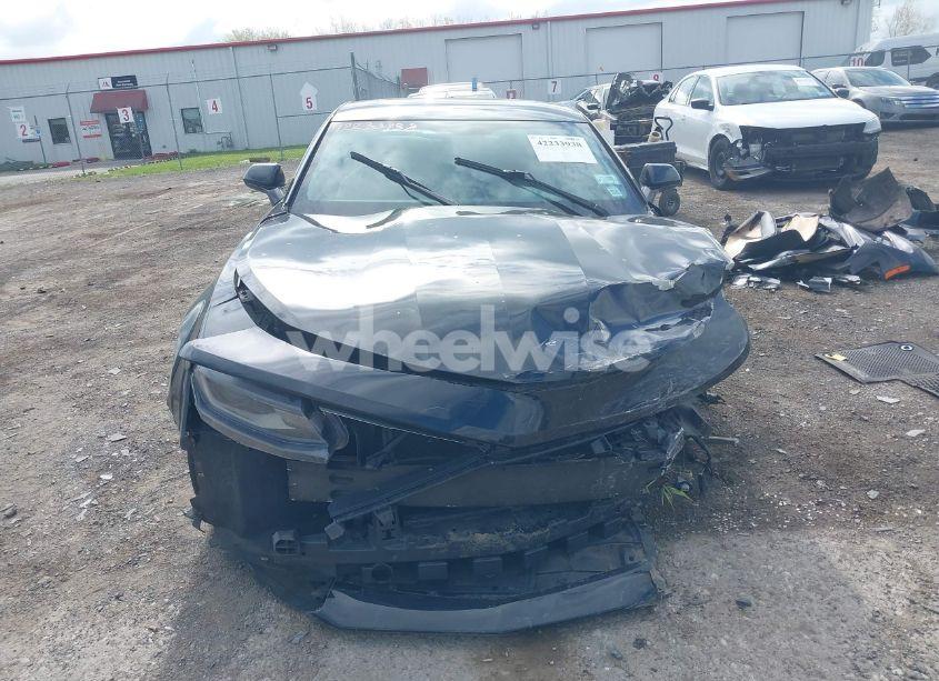 Photo 13 of 2017 Chevrolet Camaro 1LT (VIN 1G1FB1RS0H0200251)