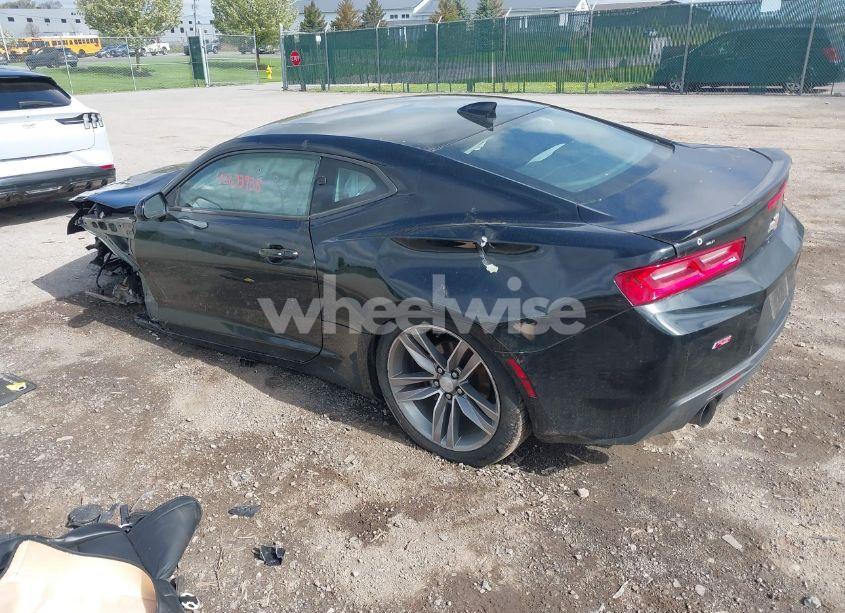 Photo 3 of 2017 Chevrolet Camaro 1LT (VIN 1G1FB1RS0H0200251)