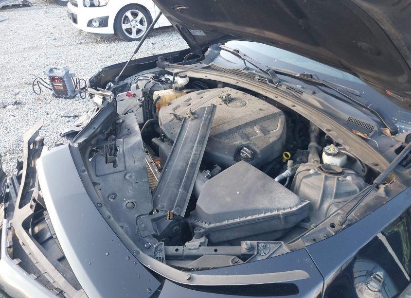 Photo 10 of 2018 Chevrolet Camaro 1LT (VIN 1G1FB1RS0J0114668)