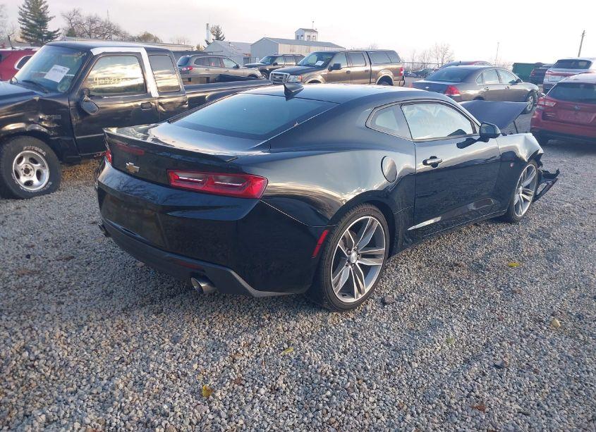 Photo 4 of 2018 Chevrolet Camaro 1LT (VIN 1G1FB1RS0J0114668)
