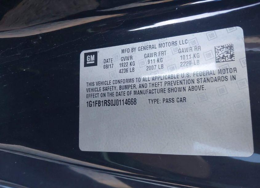 Photo 9 of 2018 Chevrolet Camaro 1LT (VIN 1G1FB1RS0J0114668)