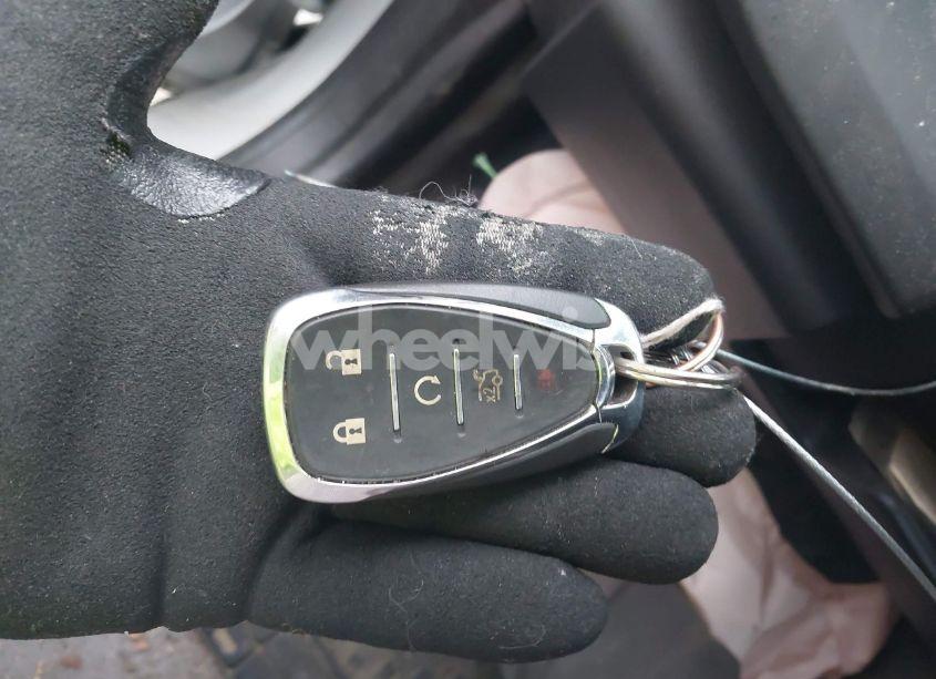 Photo 11 of 2018 Chevrolet Camaro 1LT (VIN 1G1FB1RS0J0159125)