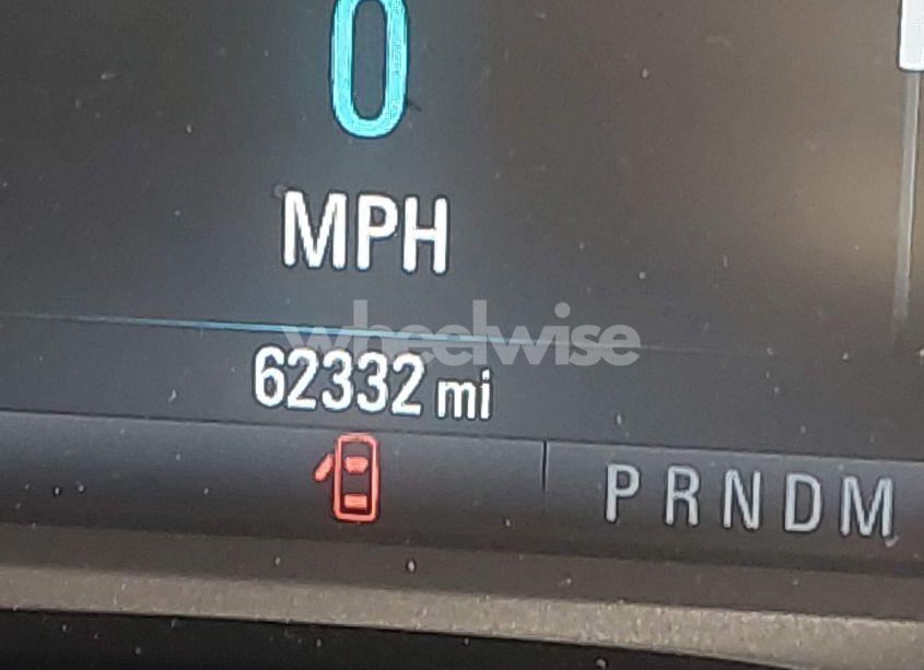 Photo 16 of 2018 Chevrolet Camaro 1LT (VIN 1G1FB1RS0J0159125)