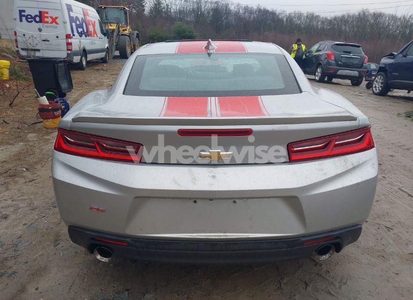 Photo 17 of 2018 Chevrolet Camaro 1LT (VIN 1G1FB1RS0J0159125)