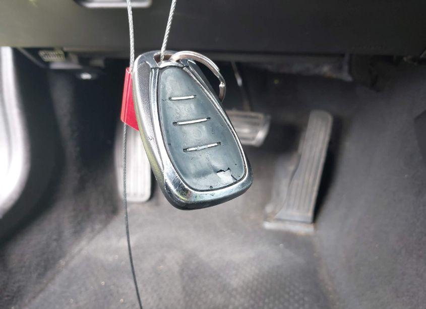 Photo 11 of 2019 Chevrolet Camaro 1LT (VIN 1G1FB1RS0K0152225)