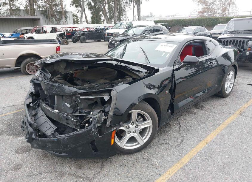 Photo 2 of 2021 Chevrolet Camaro RWD 1LT (VIN 1G1FB1RS0M0103593)