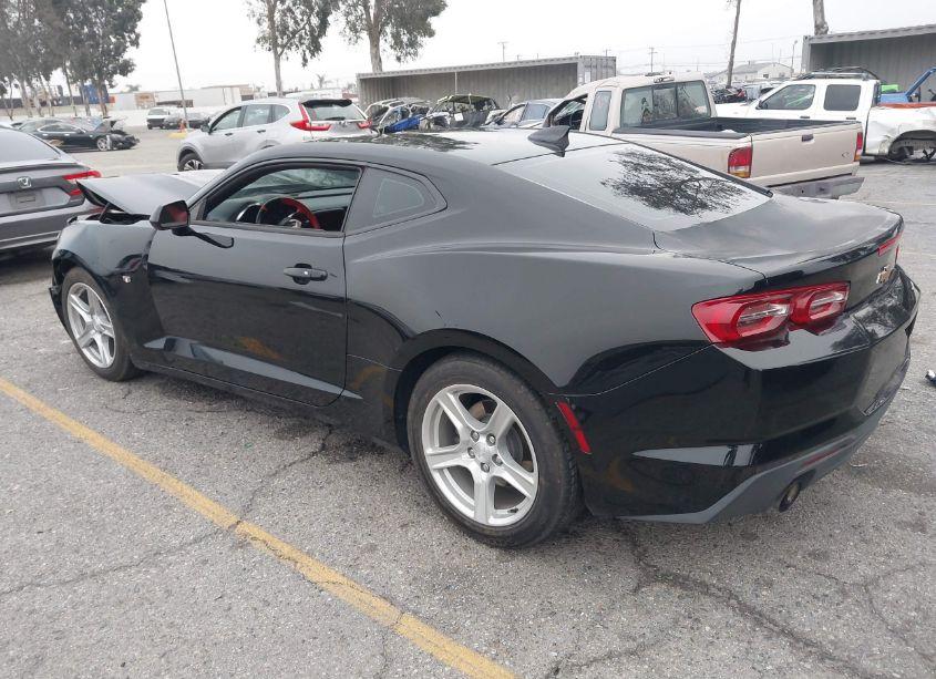 Photo 3 of 2021 Chevrolet Camaro RWD 1LT (VIN 1G1FB1RS0M0103593)