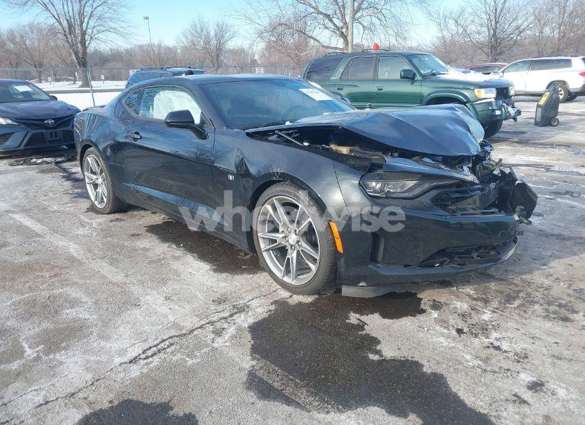 2021 Chevrolet Camaro RWD 1LT (VIN 1G1FB1RS0M0139221) main photo