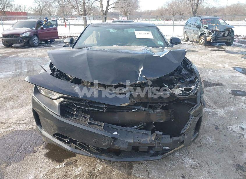 Photo 12 of 2021 Chevrolet Camaro RWD 1LT (VIN 1G1FB1RS0M0139221)
