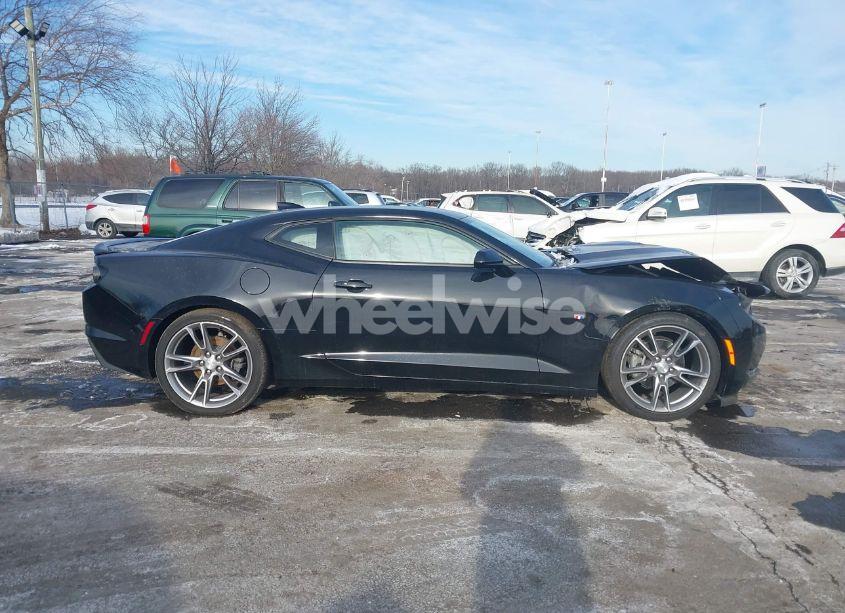 Photo 13 of 2021 Chevrolet Camaro RWD 1LT (VIN 1G1FB1RS0M0139221)