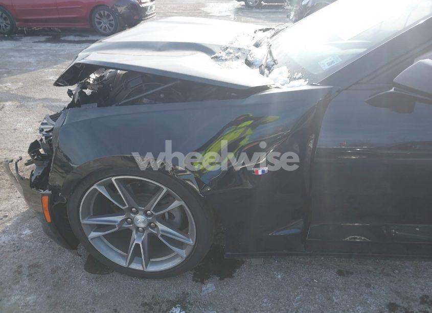 Photo 6 of 2021 Chevrolet Camaro RWD 1LT (VIN 1G1FB1RS0M0139221)