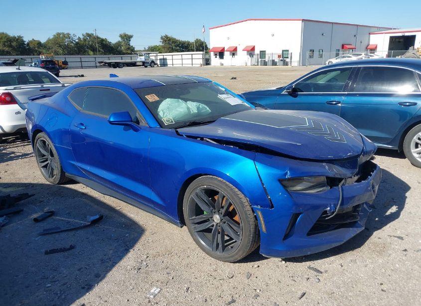 2016 Chevrolet Camaro 1LT (VIN 1G1FB1RS1G0134615) main photo