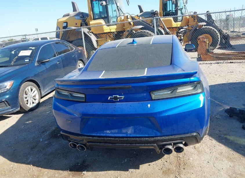Photo 16 of 2016 Chevrolet Camaro 1LT (VIN 1G1FB1RS1G0134615)