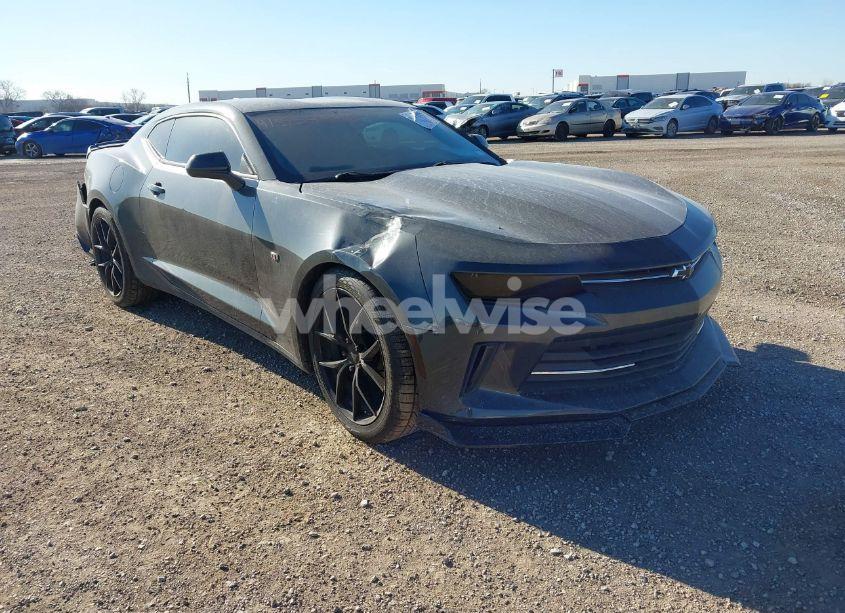 2016 Chevrolet Camaro 1LT (VIN 1G1FB1RS1G0166674) main photo