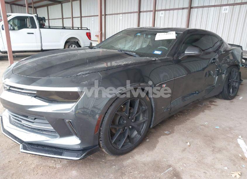 Photo 2 of 2016 Chevrolet Camaro 1LT (VIN 1G1FB1RS1G0166674)