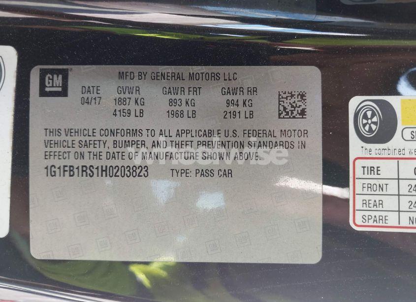 Photo 9 of 2017 Chevrolet Camaro 1LT (VIN 1G1FB1RS1H0203823)